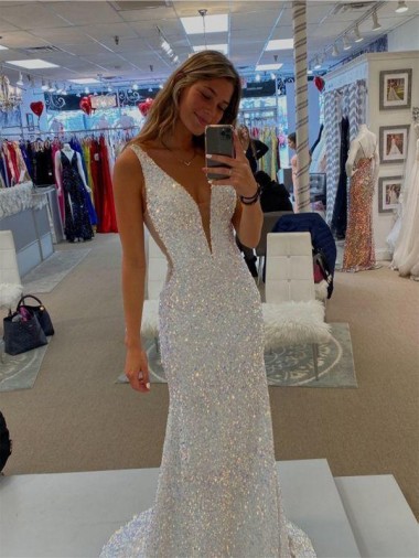 V-Neck Velvet Sequin Sweep Train Prom Dresses Canada Shop